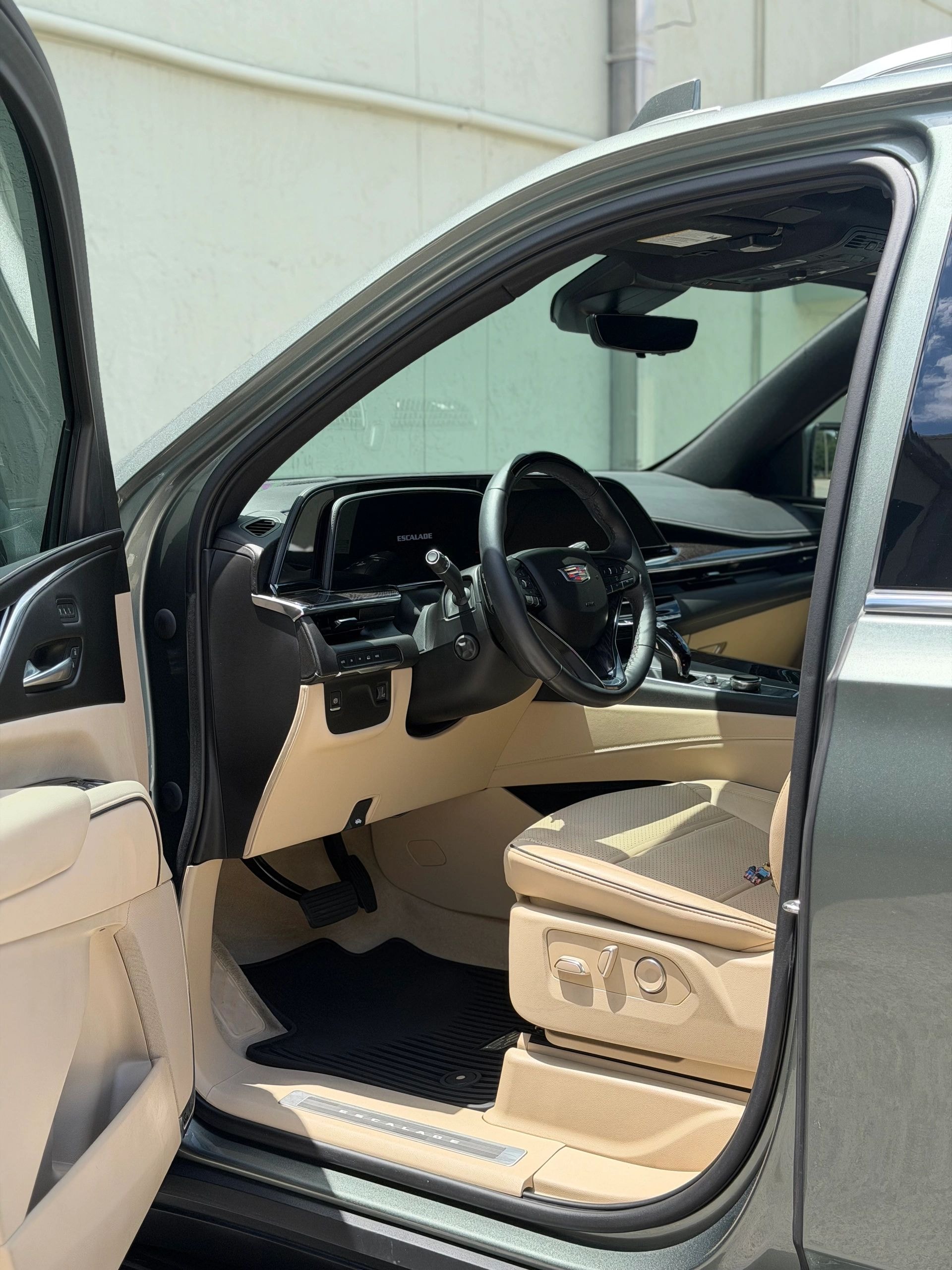 Vehicle after professional detail